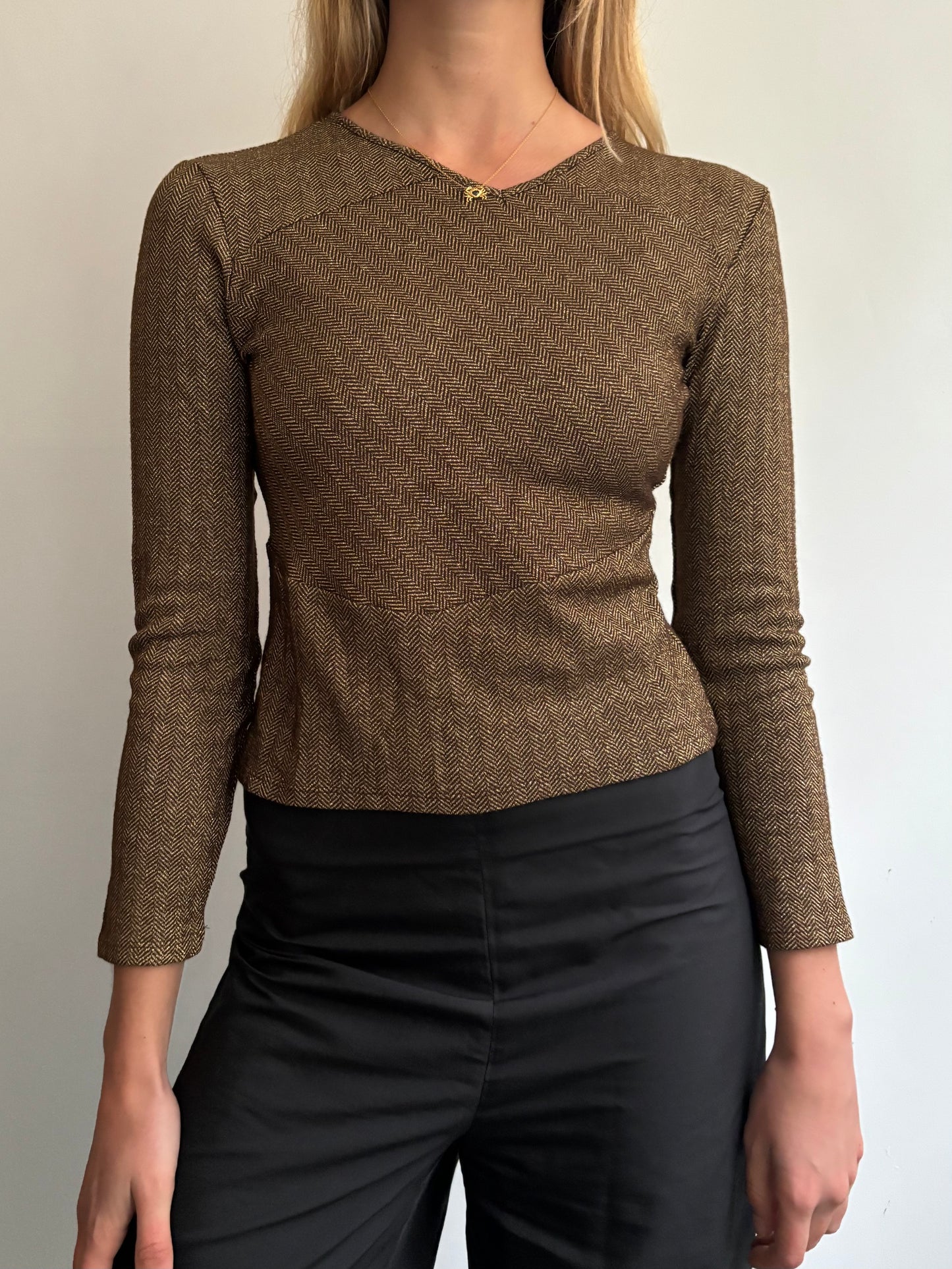 V Neck 3/4 Sleeve Top