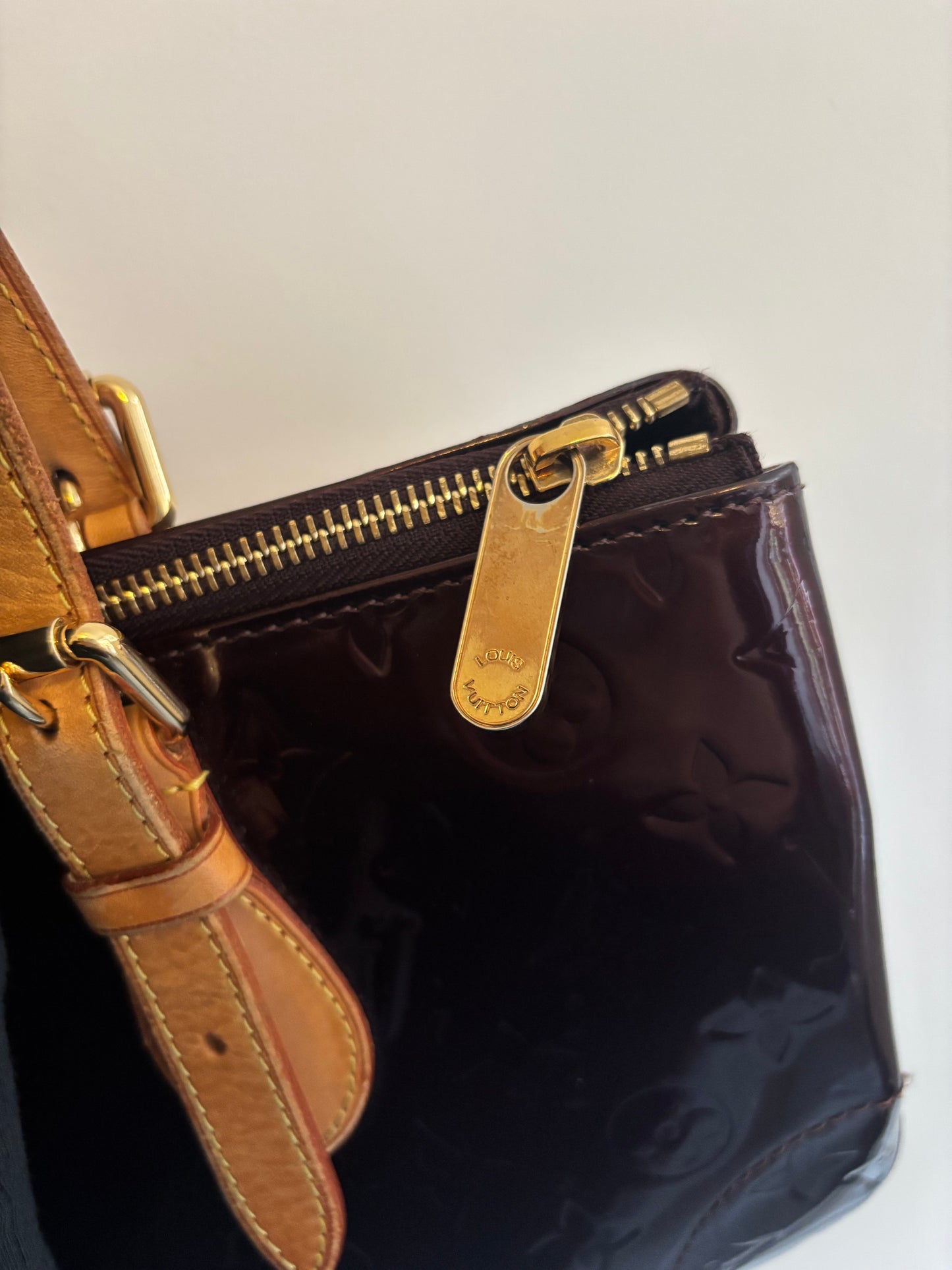 Louis Vuitton Vernis Bag