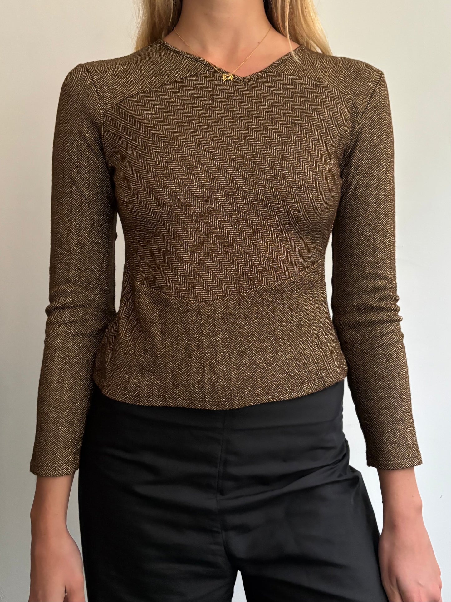 V Neck 3/4 Sleeve Top